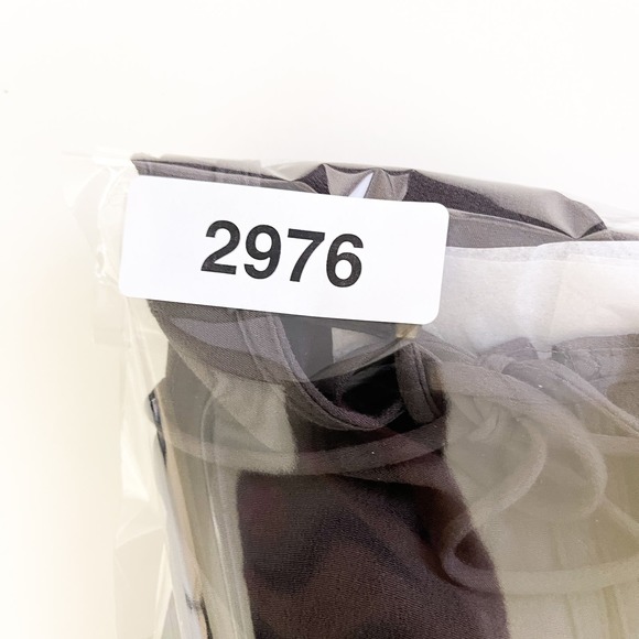 ASTR The Label Nordstrom (S) Fern Eyelet Sleeve V-Neck Mini Dress Viscose Gray - Picture 10 of 10